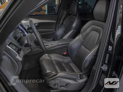 XC90 2.0 T8 Recharge Ultra Dark AWD Geartronic