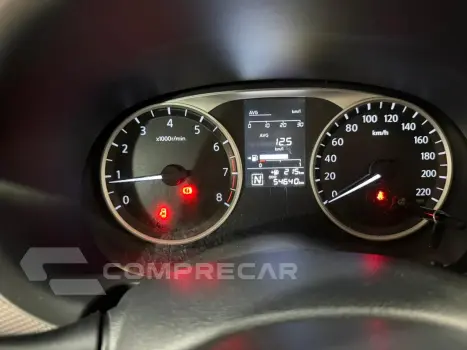 Kicks 1.6 16V 4P FLEX SV X-TRONIC AUTOMÁTICO CVT