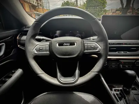 COMPASS 1.3 T270 TURBO FLEX LIMITED AT6