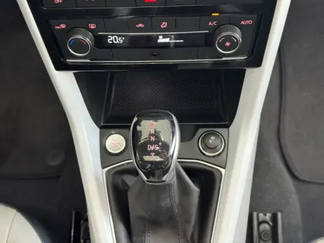 T-Cross 1.4 4P 250 TSI FLEX HIGHLINE AUTOMÁTICO