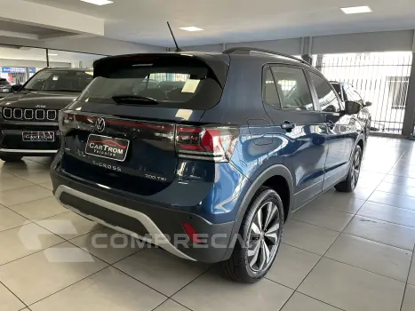 T CROSS TSI
