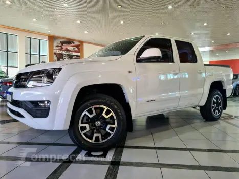 Volkswagen AMAROK COMFOR. 3.0 V6 TDI 4x4 DIES. AUT 4 portas