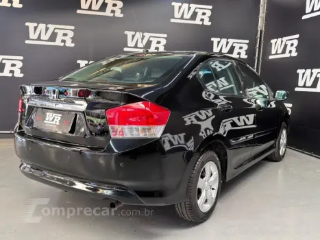 CITY 1.5 LX Sedan 16V