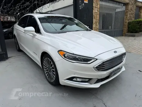 Fusion Titanium 2.0 145cv Aut. (Híbrido)