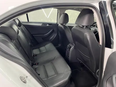 JETTA 1.4 16V TSI Comfortline