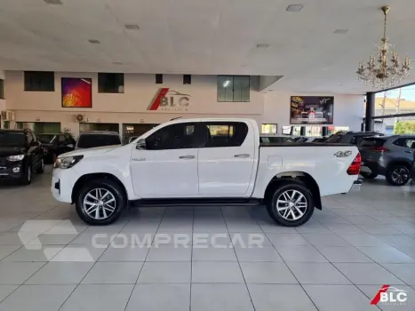HILUX 2.7 SRV CD 4X4 AT
