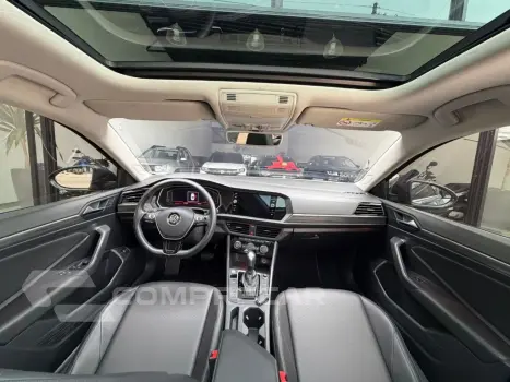 JETTA Comfort. 250 TSI 1.4 Flex 16v Aut.