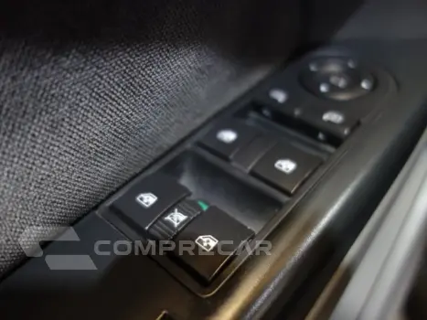 VECTRA SEDAN - 2.0 MPFI ELEGANCE 8V 140CV 4P AUTOMÁTICO