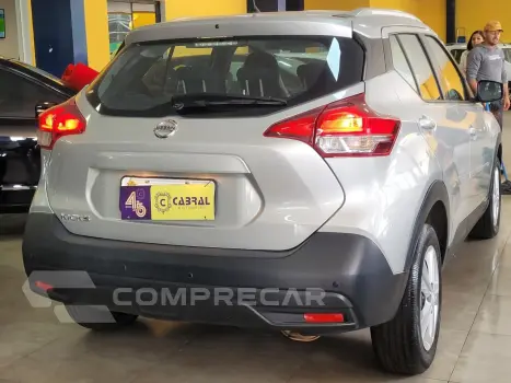 NISSAN KICKS S 1.6 16V Flex 5p Aut. 4 portas
