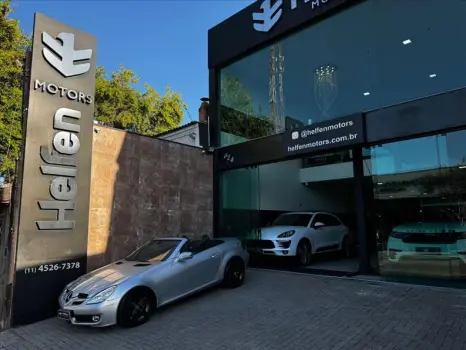 Mercedes-Benz SLK 200 1.8 Kompressor Roadster 2 portas