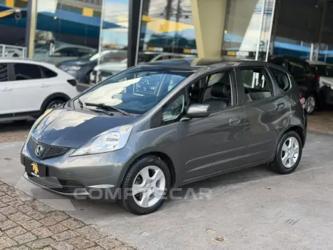 Honda Fit LX 1.4/ 1.4 Flex 8V/16V 5p Aut. 4 portas