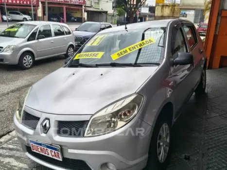 SANDERO - 1.0 AUTHENTIQUE 16V 4P MANUAL