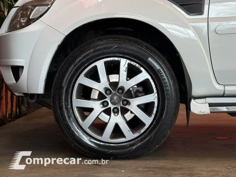 PAJERO TR4 2.0 4X2 16V 140CV FLEX 4P MANUAL