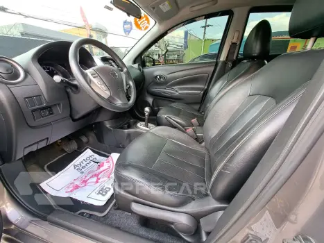 Versa 1.6 16V Flexstart Unique 4P Xtronic