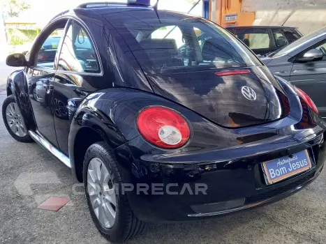 New Beetle 2.0 Mi 8V Gasolina 2P Automático