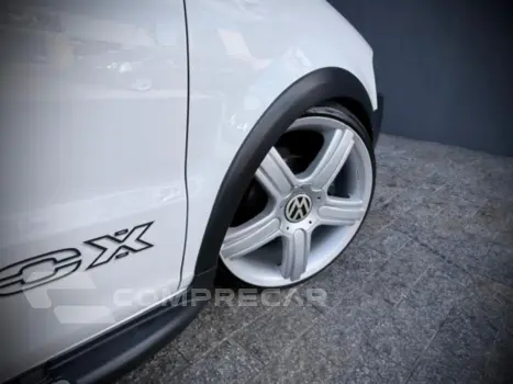 CROSSFOX 1.6 MI 8V FLEX 4P MANUAL