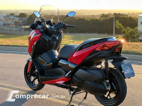 XMAX 250
