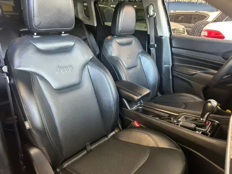 COMPASS LONG. T270 1.3 TB 4x2 Flex Aut.