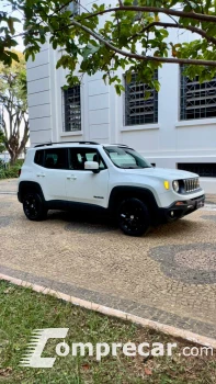 RENEGADE 1.8 16V Longitude