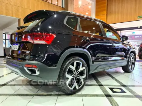 TAOS 1.4 250 TSI HIGHLINE