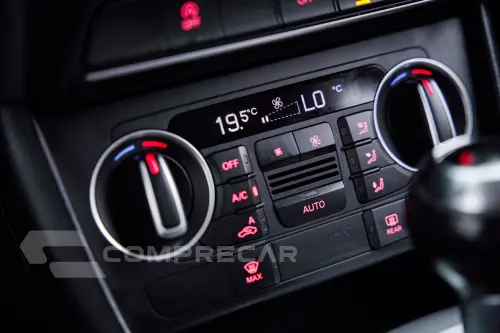 Q3 1.4 TFSI/TFSI Flex S-tronic 5p