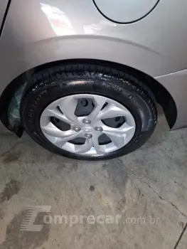 HB20S 1.0 Comfort Plus 12V