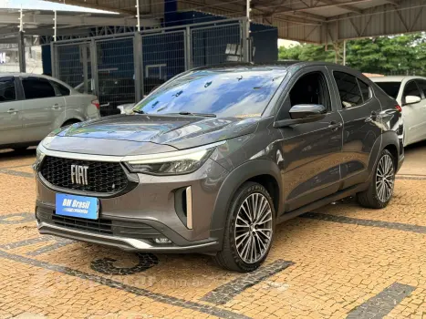 Fiat FASTBACK 1.0 Turbo 200 Impetus 4 portas