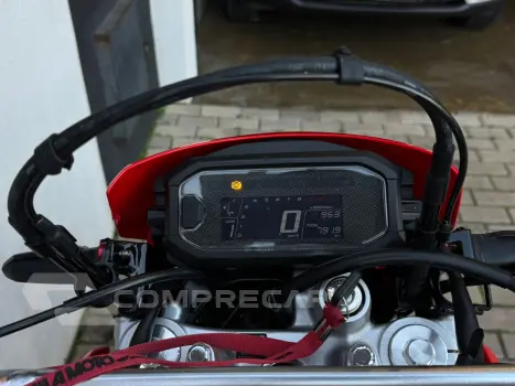 XR TORNADO 300L