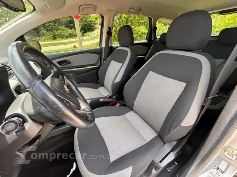 SPIN 1.8 ADVANTAGE 8V FLEX 4P AUTOMÁTICO