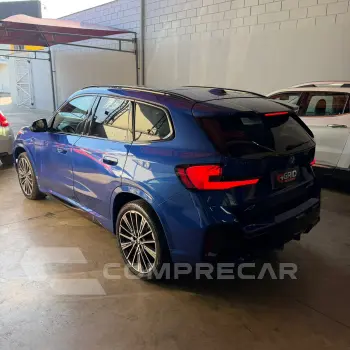 X1 2.0 16V Turbo Sdrive20i M Sport