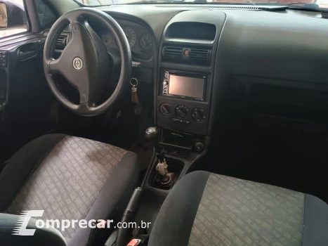 Astra GL Sedan