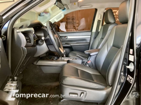 Hilux Caminhonete 2.8 16V SRX 4X4 TURBO DIESEL CABINE DUPLA