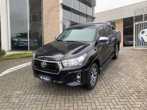 Toyota Hilux CD SRV 4x2 2.7 Flex 16V Aut. 4 portas