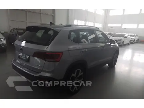 TAOS 1.4 250 TSI TOTAL FLEX HIGHLINE AUTOMÁTICO