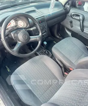 Corsa Sedan 1.0 4P WIND