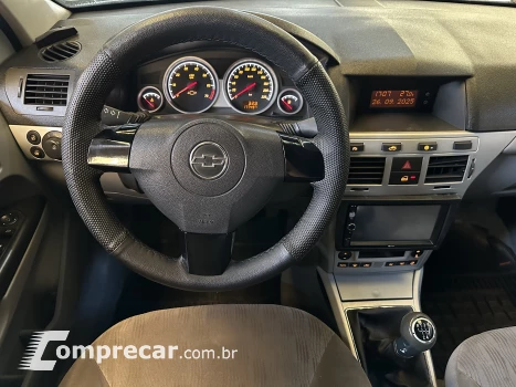 VECTRA 2.0 MPFI Elegance 8V
