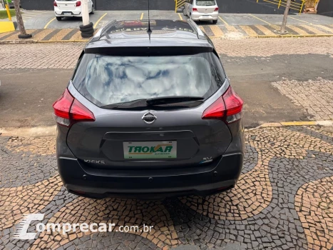 KICKS SV 1.6 16V FlexStar 5p Aut.