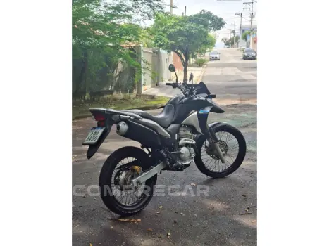 XRE 300 RALLY