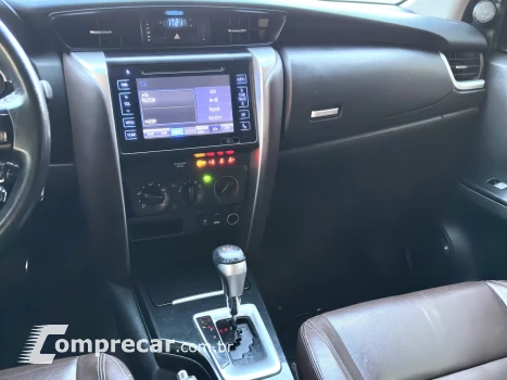 HILUX SW4 2.7 SR 4X2 16V FLEX 4P AUTOMÁTICO