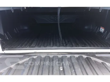 HILUX 2.8 D-4D TURBO DIESEL CD SRX LIMITED 4X4 AUTOMÁTICO