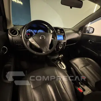 VERSA SL 1.6 16V FlexStart 4p Aut.