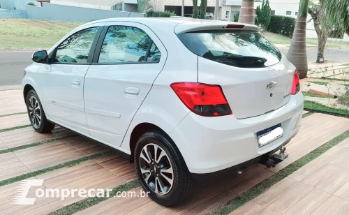 ONIX 1.4 MPFI LTZ 8V