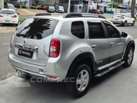 DUSTER - 2.0 DYNAMIQUE 4X2 16V 4P AUTOMÁTICO