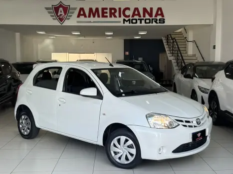 Toyota Etios Hatch 1.3 16V 4P FLEX X 5 portas