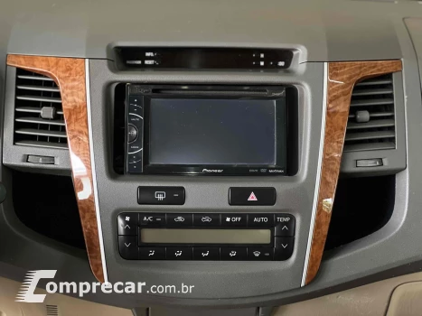 HILUX SW4 3.0 SRV 4X4 7 LUGARES 16V TURBO INTERCOOLER DIESEL