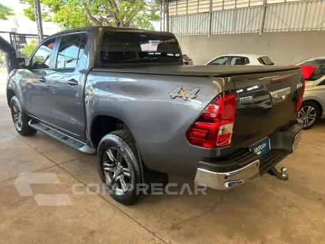 HILUX 2.8 D-4D TURBO DIESEL CD SR 4X4 AUTOMÁTICO