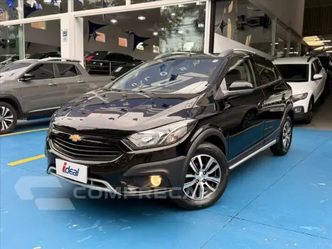 ONIX 1.4 MPFI ACTIV 8V FLEX 4P AUTOMÁTICO