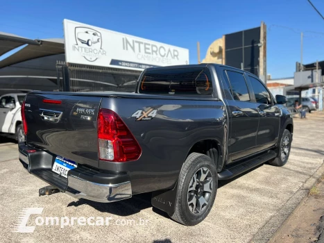 HILUX 2.8 D-4d Turbo CD SRV 4X4
