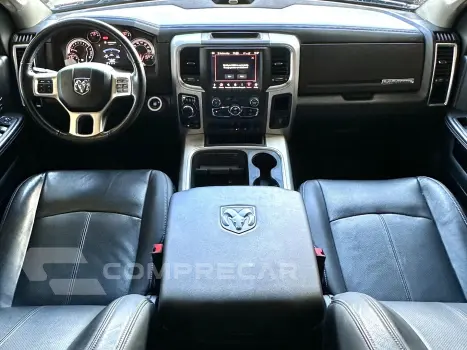 CLASSIC 5.7 V8 GASOLINA LARAMIE NIGHT EDITION CD 4X4 AUTOMÁT