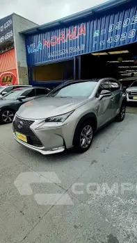 Lexus LEXUS 4 portas
